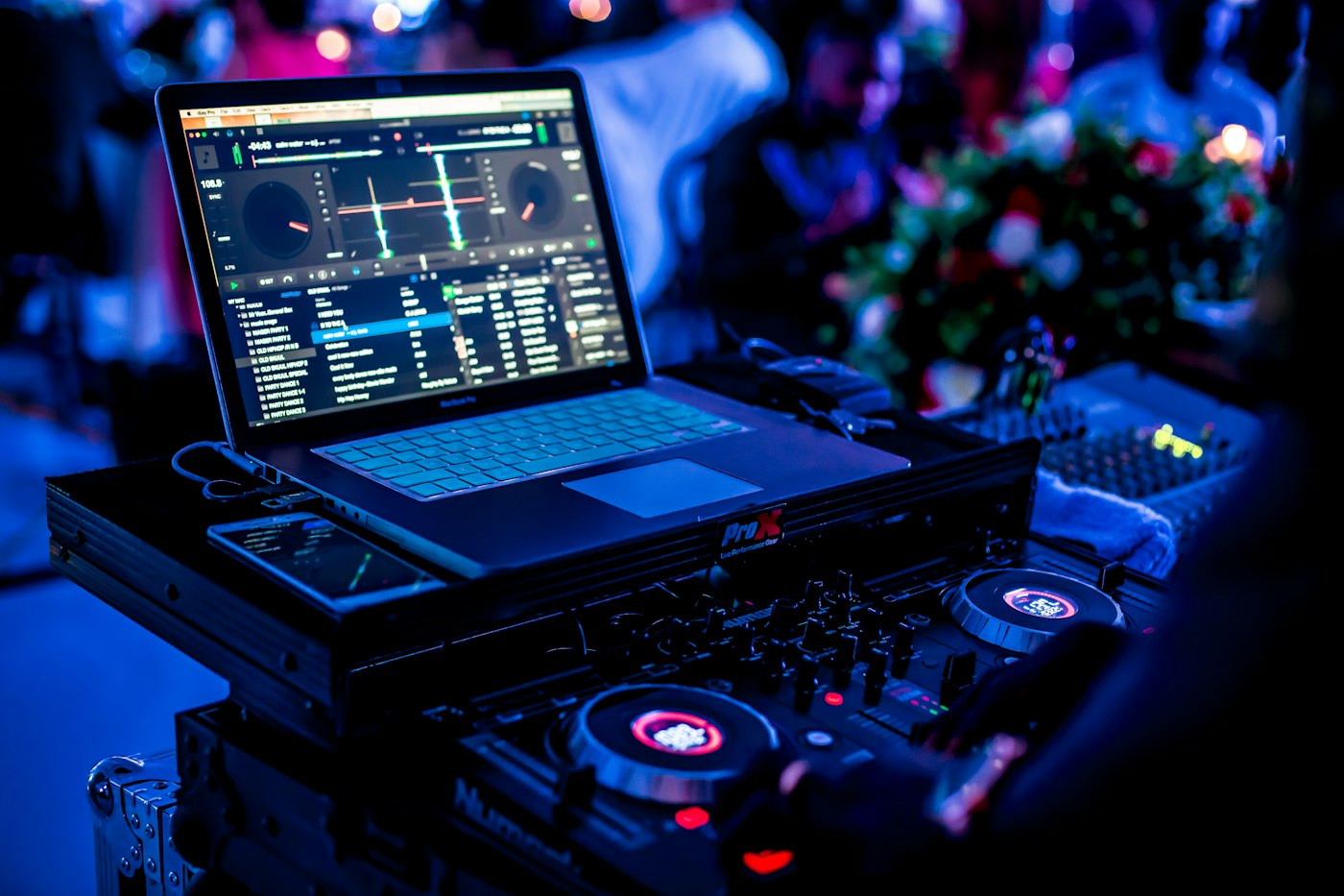 dj matériel professionnel à Lyon animation